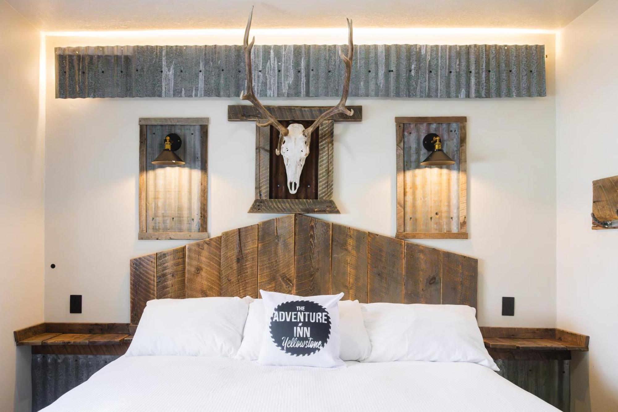The Adventure Inn Yellowstone Вест-Йеллоустоун Екстер'єр фото